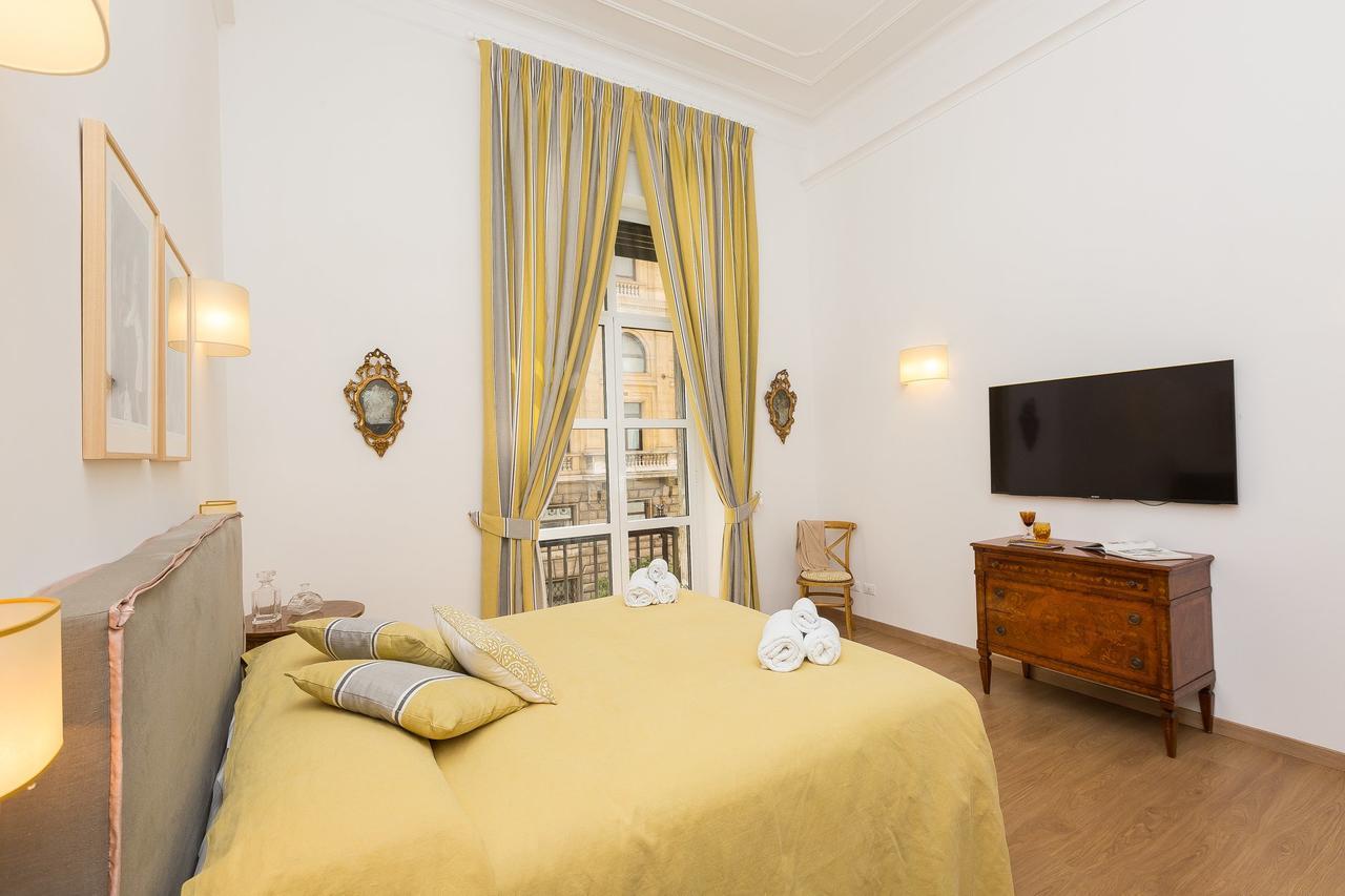 Prestigious Apartment Via Barberini Roma Esterno foto