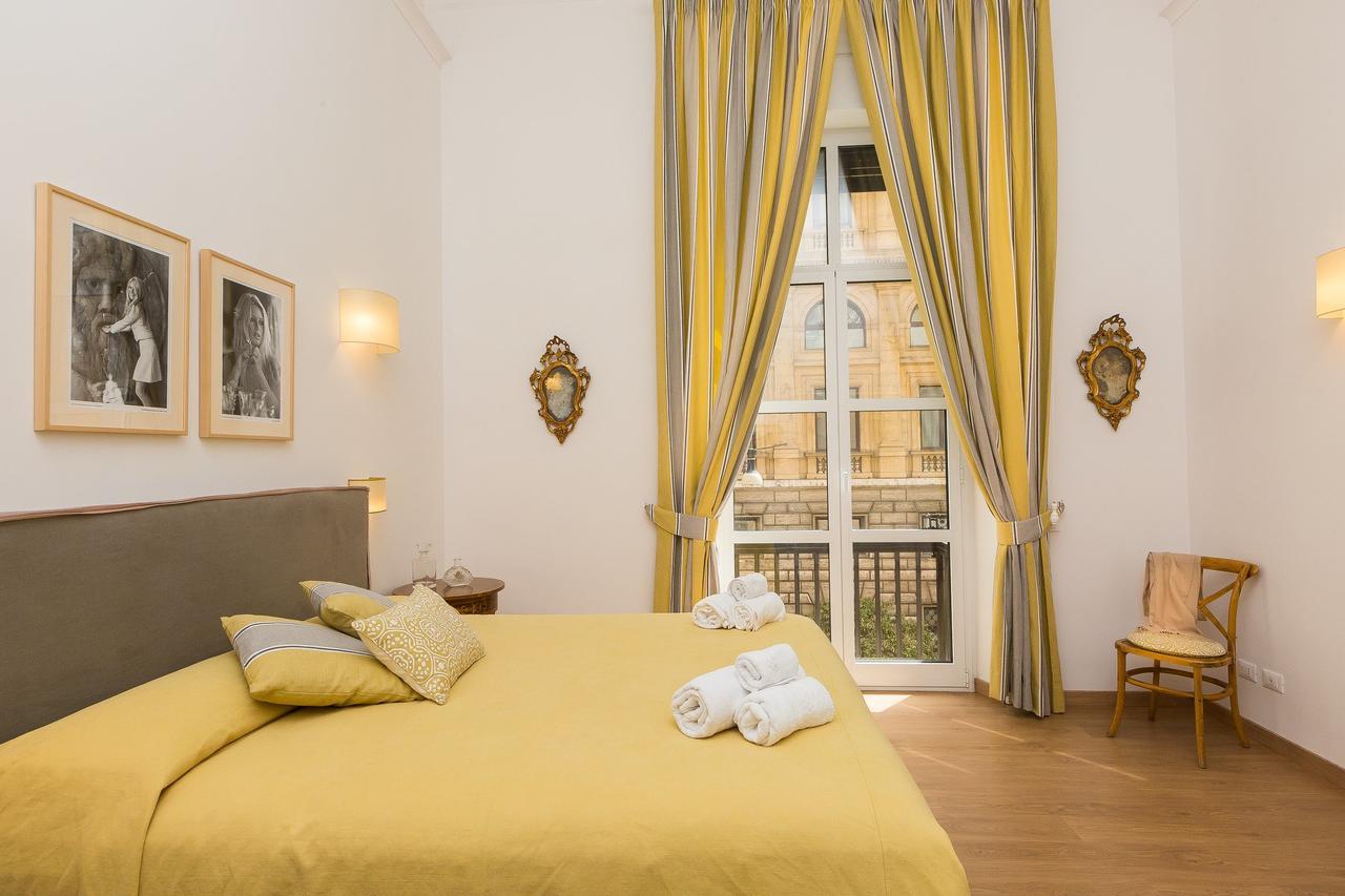 Prestigious Apartment Via Barberini Roma Esterno foto