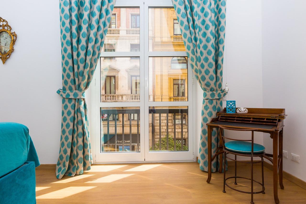 Prestigious Apartment Via Barberini Roma Esterno foto