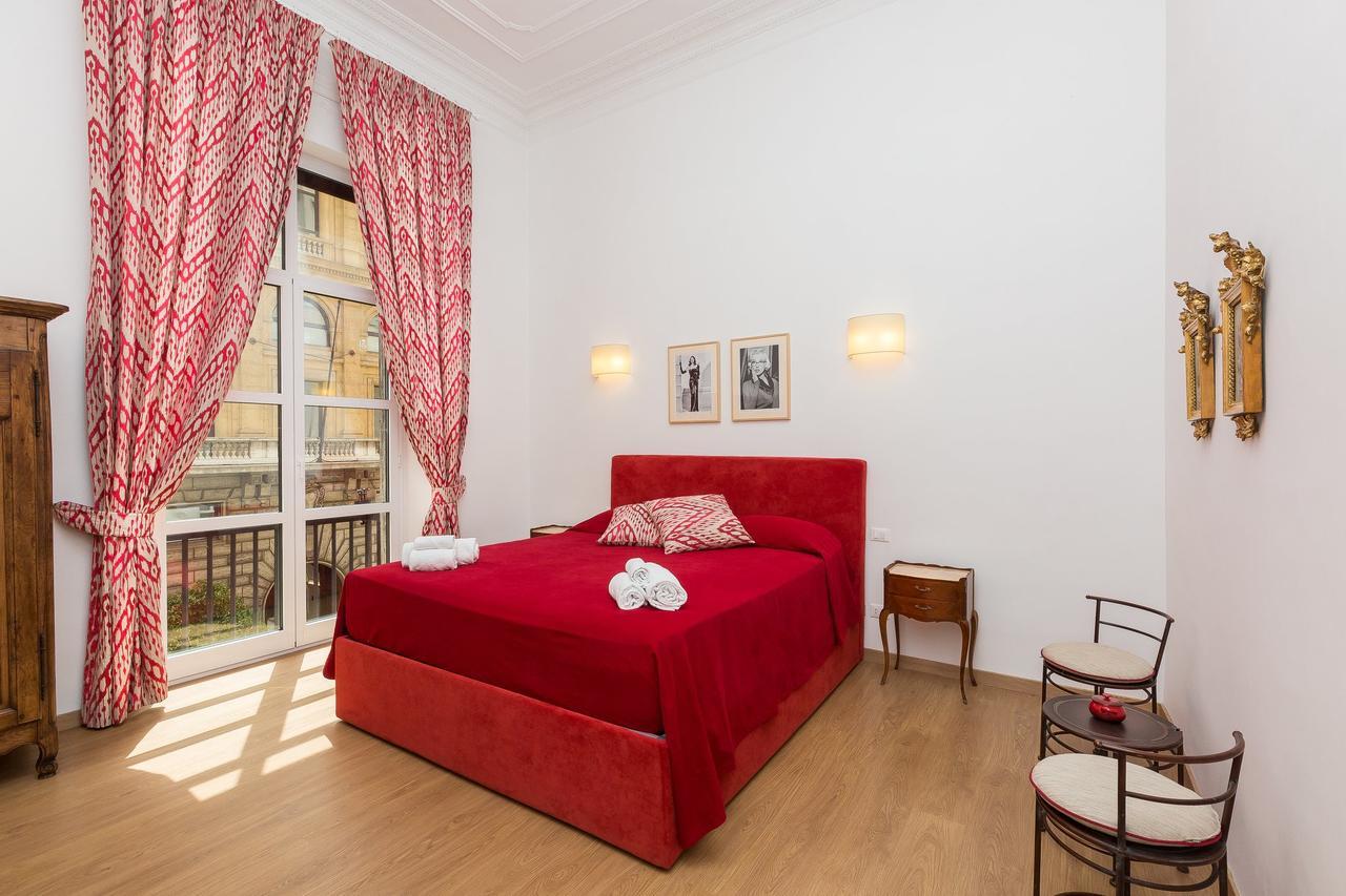 Prestigious Apartment Via Barberini Roma Esterno foto
